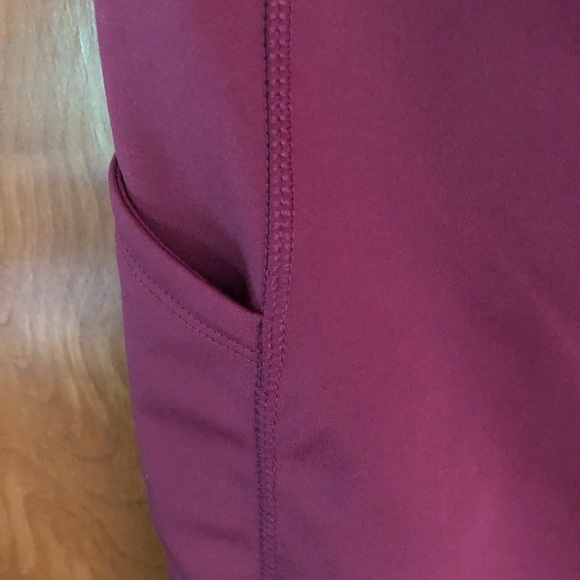 Nike Pro Stealth Burgundy Mid Rise Athletic Leggings, Full Length Size Medium - Picture 12 of 14